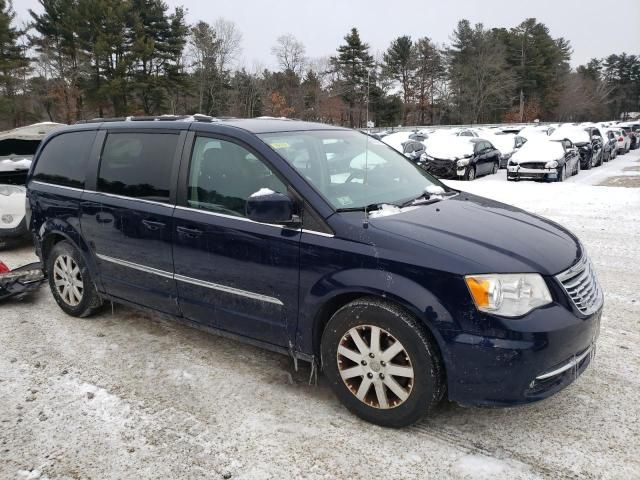 2014 Chrysler Town & Country Touring