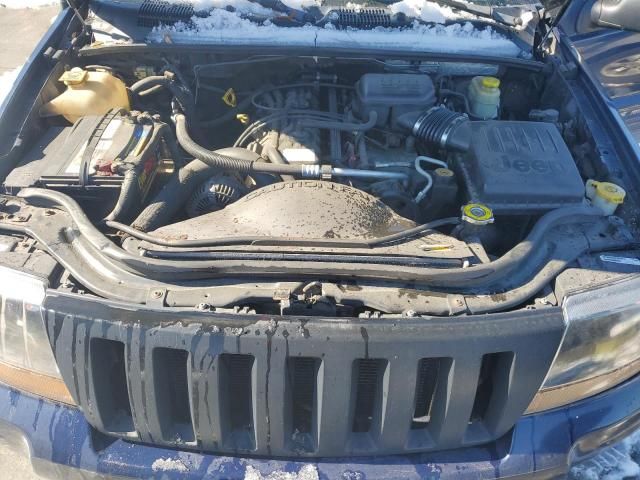 2004 Jeep Grand Cherokee Laredo