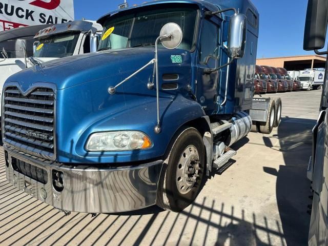 2016 Mack 600 CXU600