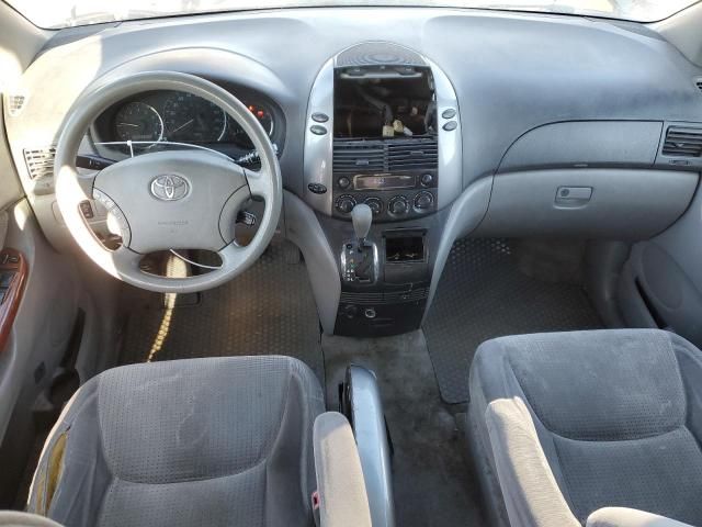 2007 Toyota Sienna CE