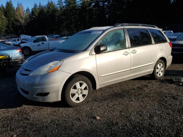 2006 Toyota Sienna CE