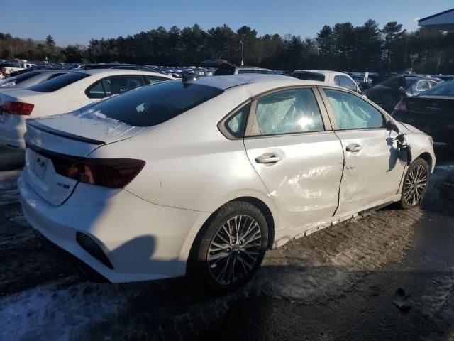 2023 KIA Forte GT Line