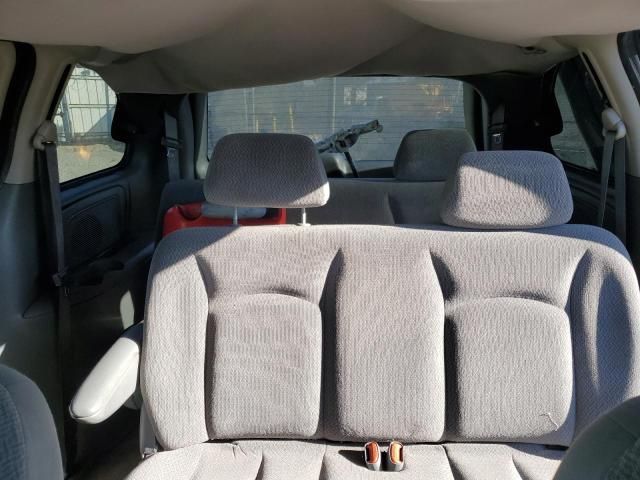 2006 Chrysler Town & Country