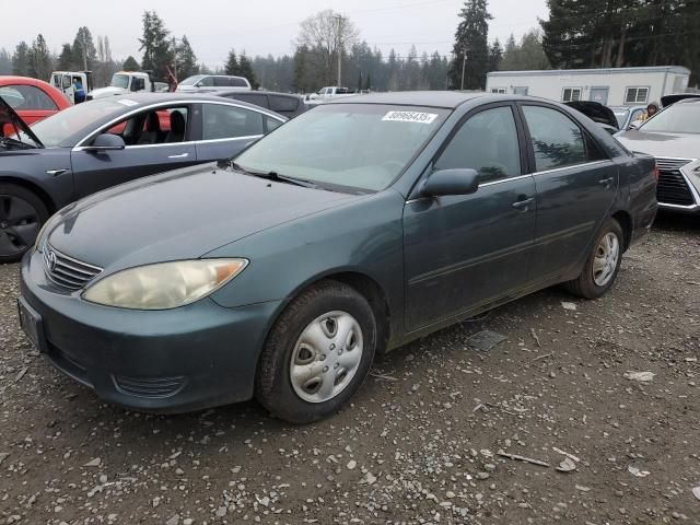 2005 Toyota Camry LE