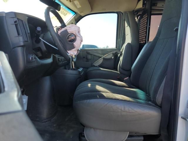 2019 Chevrolet Express G2500