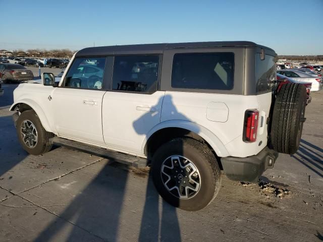 2024 Ford Bronco Outer Banks