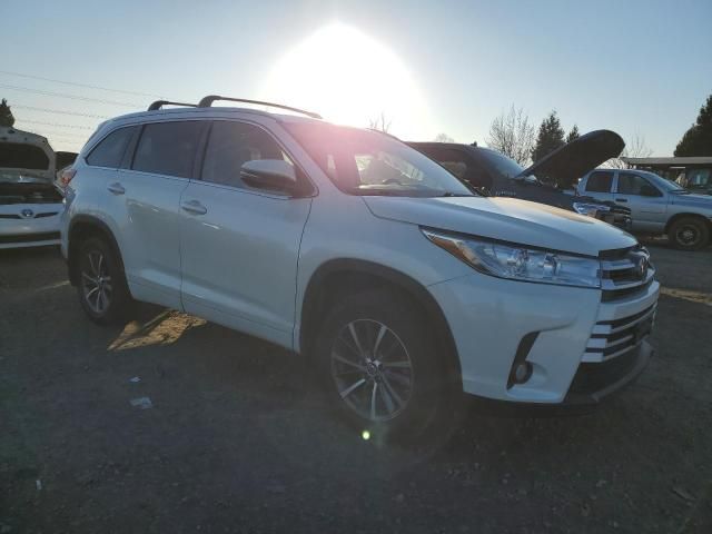 2018 Toyota Highlander SE