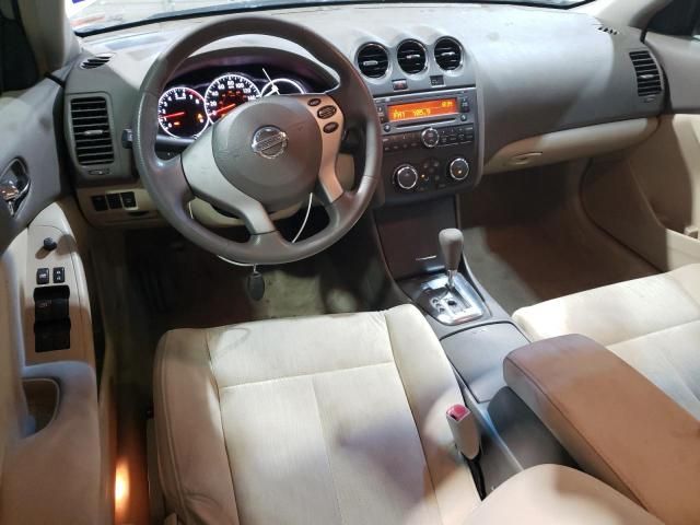 2010 Nissan Altima Base