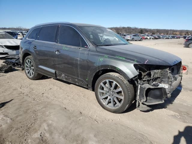 2018 Audi Q7 Premium Plus