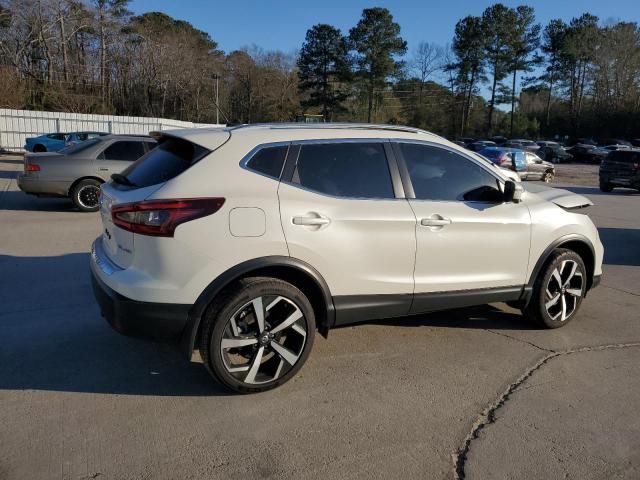 2022 Nissan Rogue Sport SL