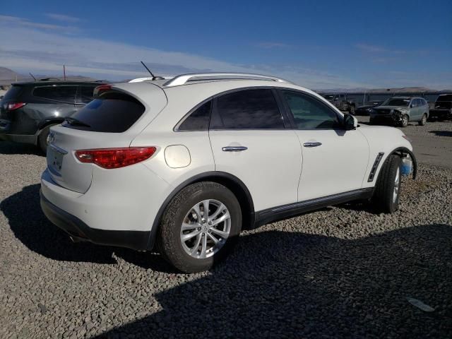 2011 Infiniti FX35