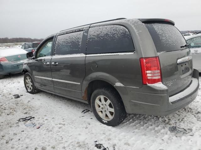 2010 Chrysler Town & Country Touring