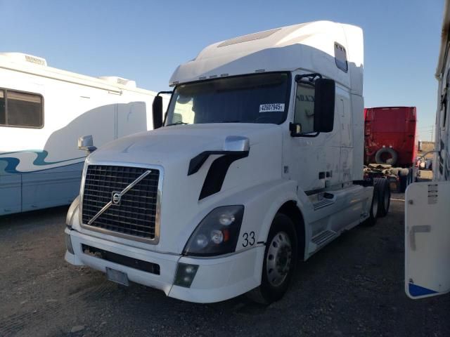 2012 Volvo VN VNL