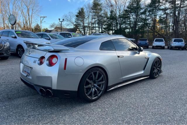 2013 Nissan GT-R Premium