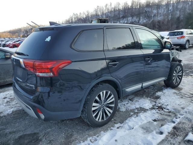 2019 Mitsubishi Outlander SE