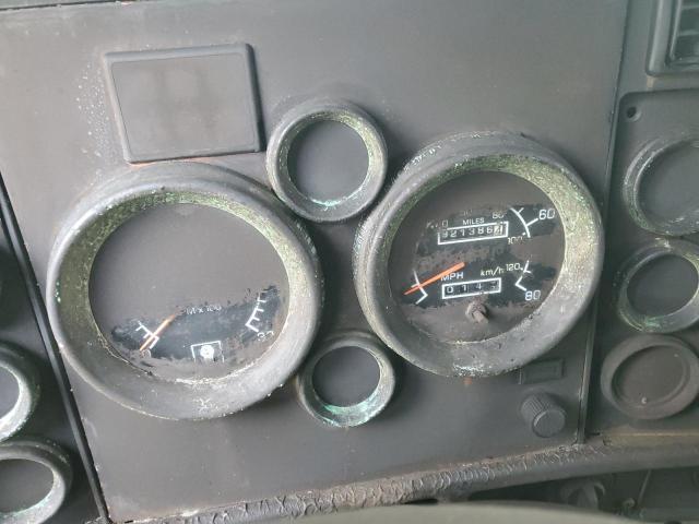 2005 Kenworth Construction W900