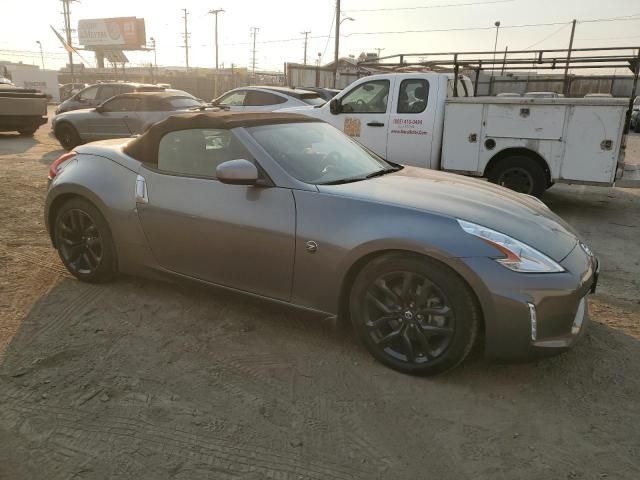 2016 Nissan 370Z Base