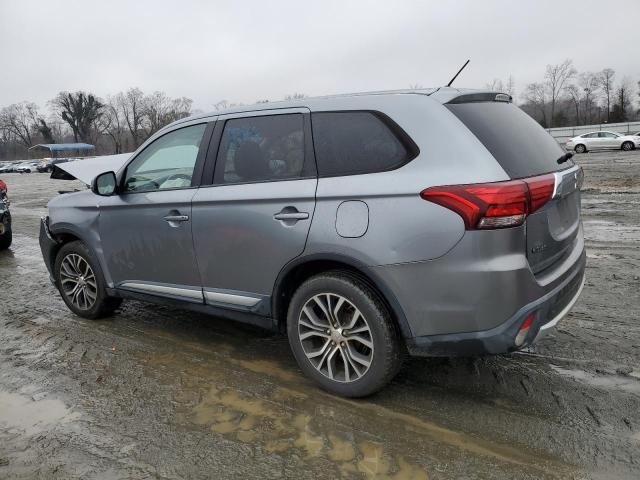 2016 Mitsubishi Outlander SE