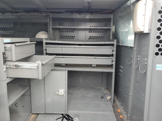2013 Chevrolet Express G2500