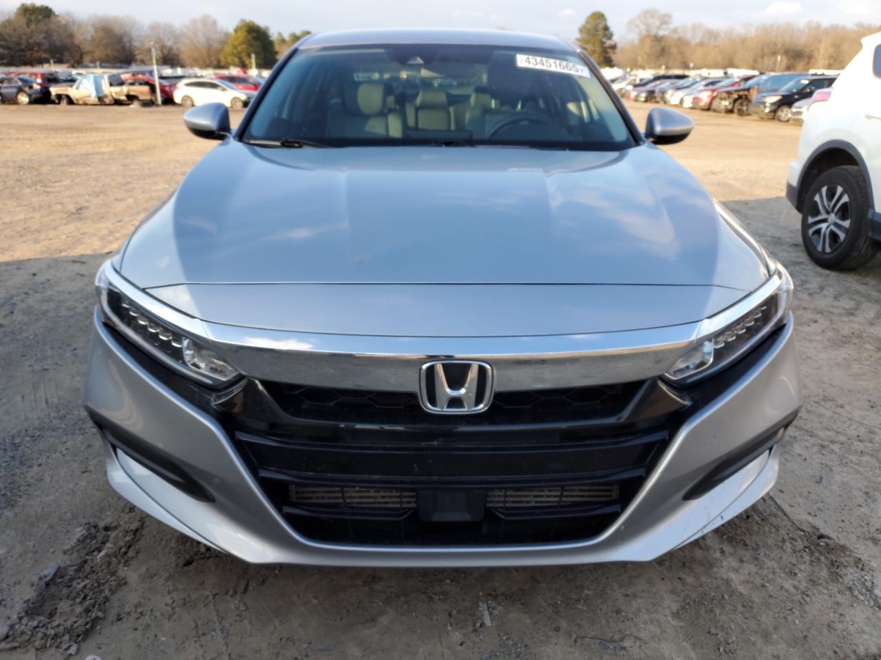 2019 Honda Accord lx