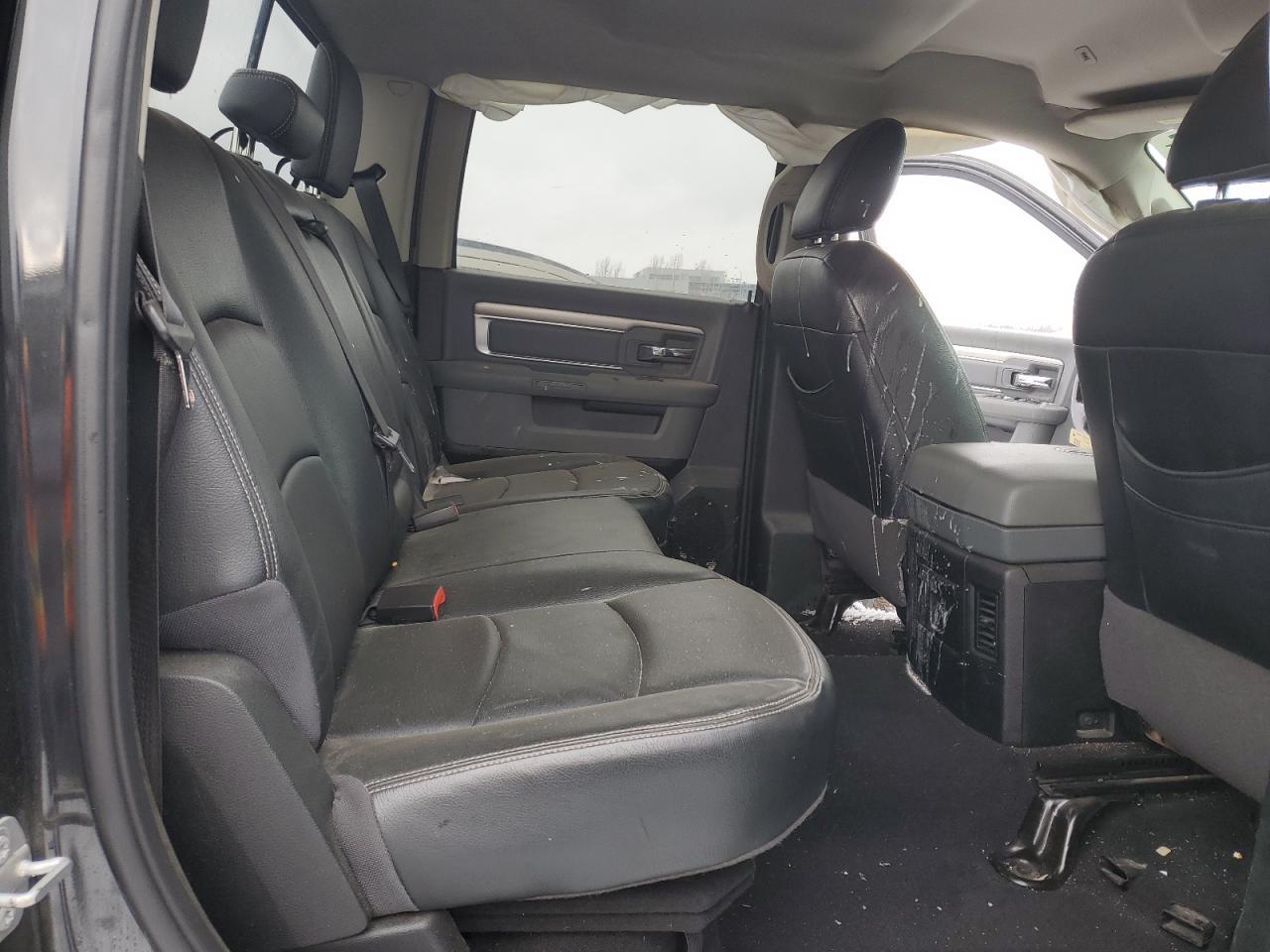 2018 Dodge Ram 1500 slt