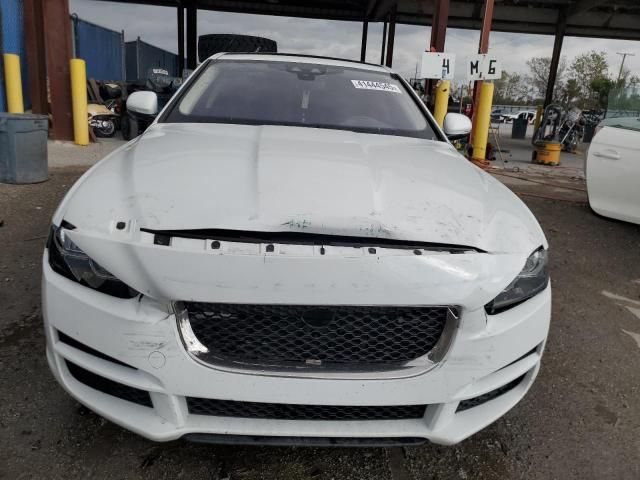 2019 Jaguar XE