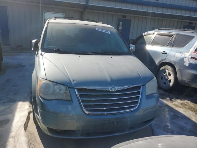 2010 Chrysler Town & Country Touring