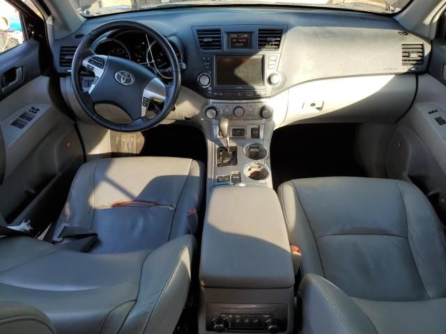 2011 Toyota Highlander Base