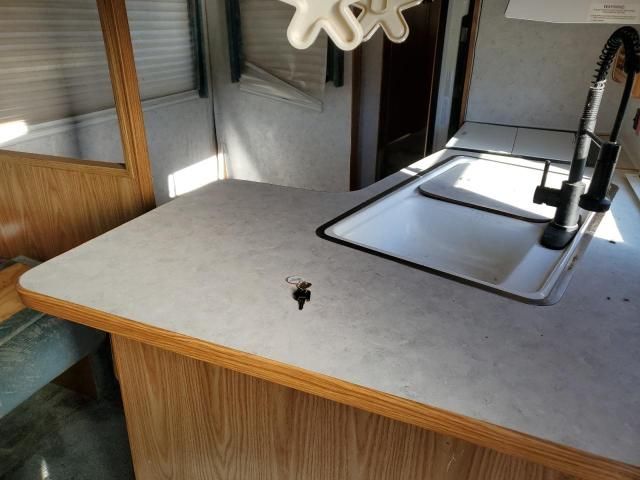 1998 Komfort Travel Trailer