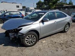 Toyota Camry Vehiculos salvage en venta: 2017 Toyota Camry LE