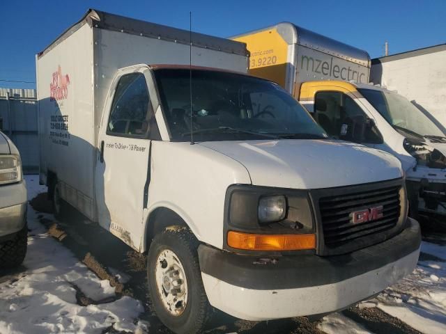 2003 GMC Savana Cutaway G3500