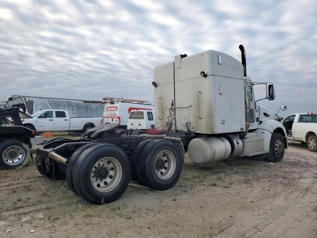 2012 Peterbilt 386