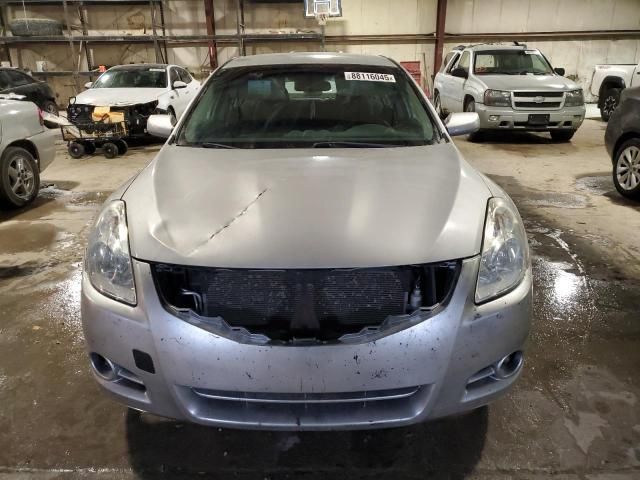 2011 Nissan Altima Base