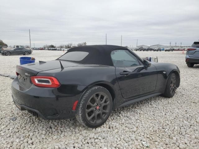 2017 Fiat 124 Spider Classica