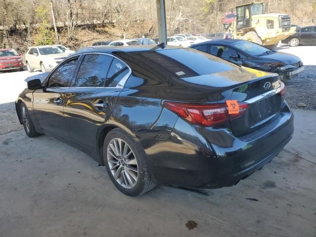 2018 Infiniti Q50 Luxe