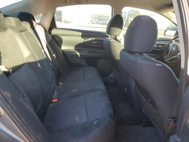 2016 Niss Altima 2.5 sr