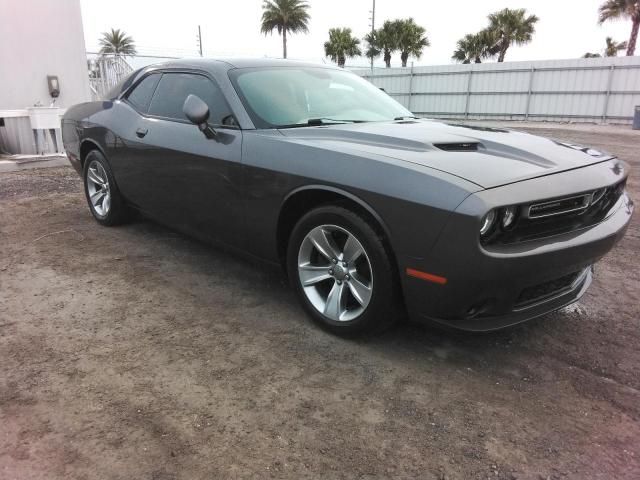 2015 Dodge Challenger SXT