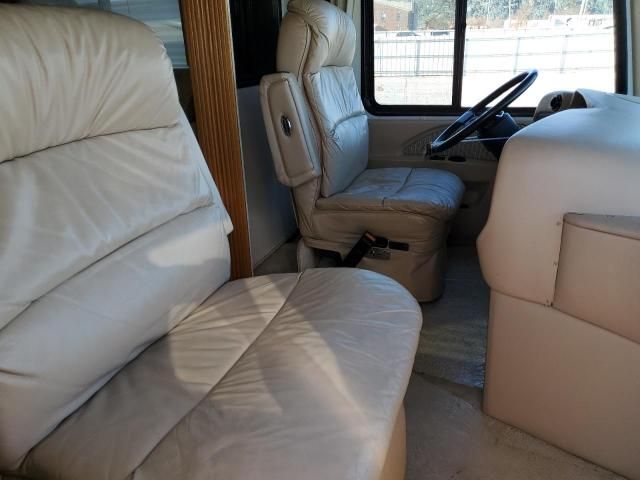 2000 Newmar 2000 Spartan Motors Motorhome 4VZ