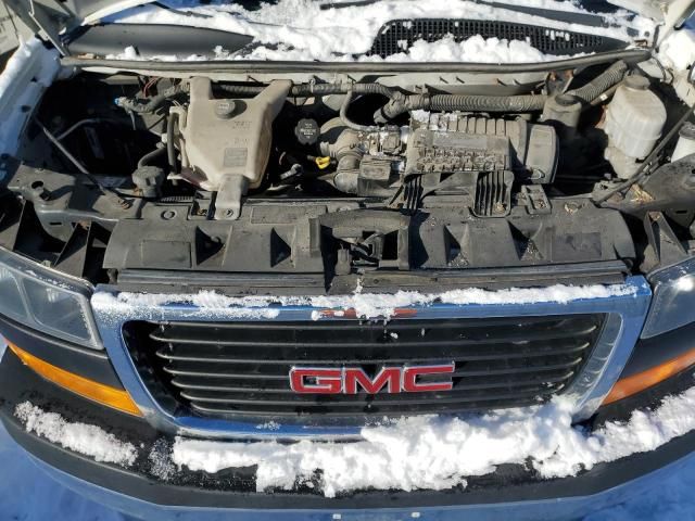 2018 GMC Savana Cutaway G3500