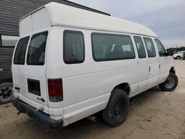 2014 Ford Econoline E350 Super Duty Wagon