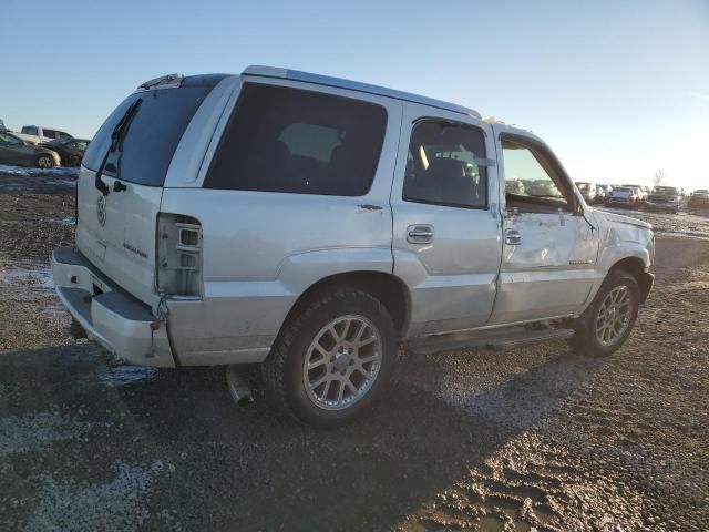 2005 Cadillac Escalade Luxury