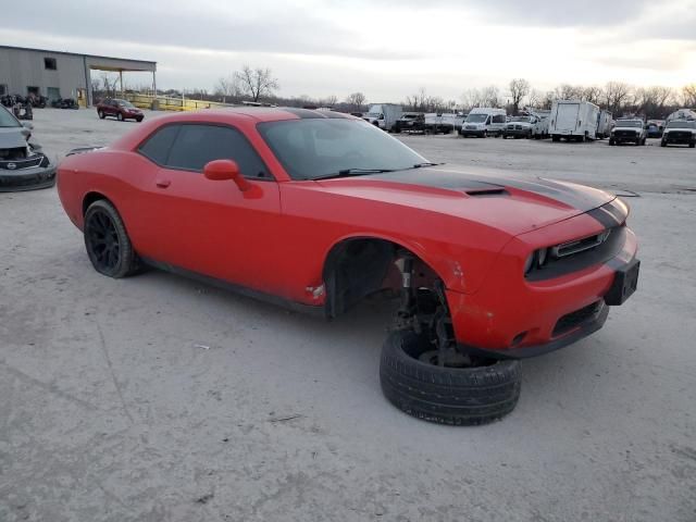 2016 Dodge Challenger SXT