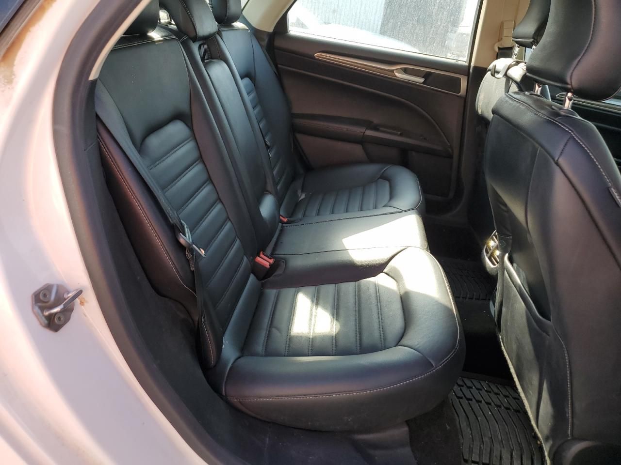 2018 Ford Fusion se Hybrid