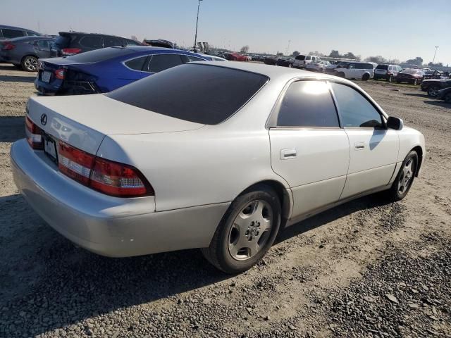 2001 Lexus ES 300