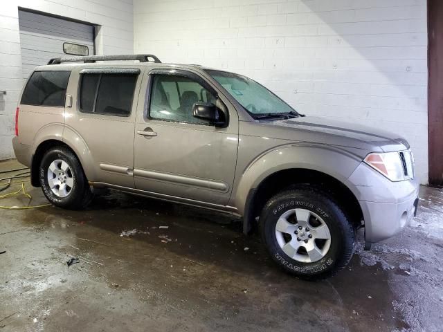 2007 Nissan Pathfinder LE