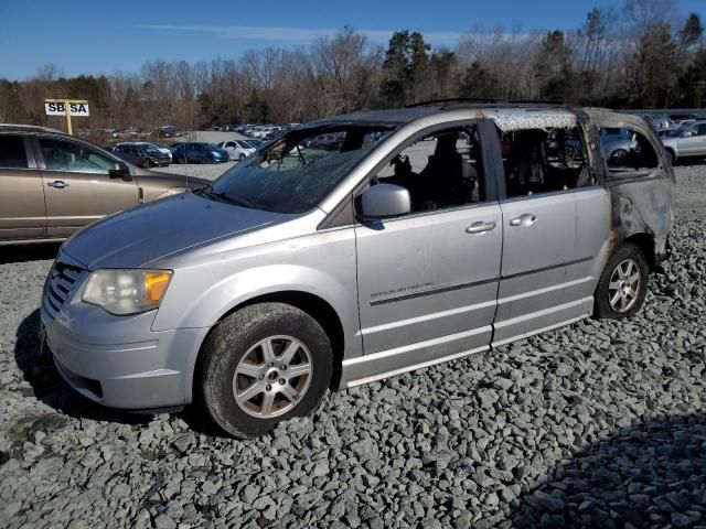 2010 Chrysler Town & Country Touring