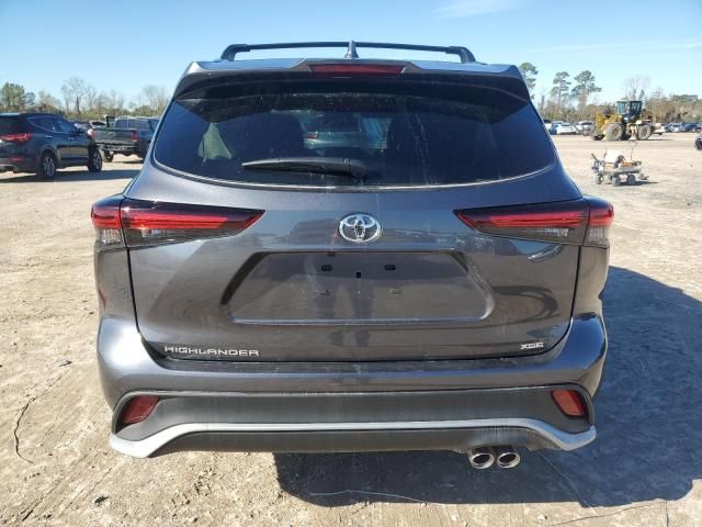 2024 Toyota Highlander LE