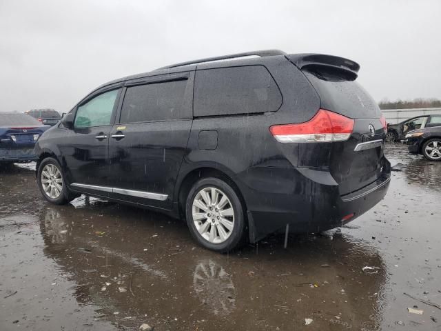 2011 Toyota Sienna XLE