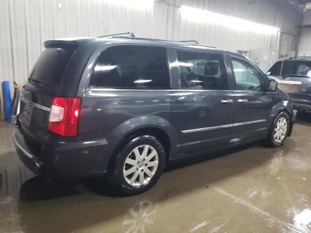 2011 Chrysler Town & Country Touring L