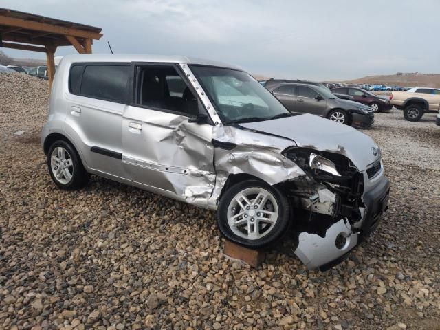 2010 KIA Soul +